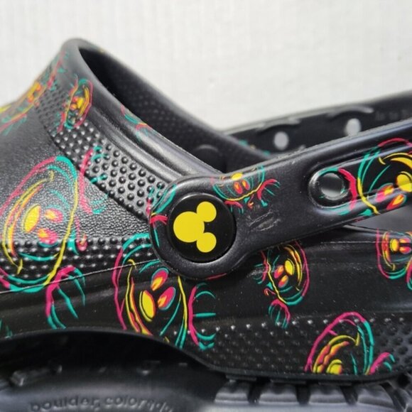 CROCS x Disney Mickey Mouse M6 W8 clogs NEW No Tags Halloween Glow In The Dark - Picture 6 of 9